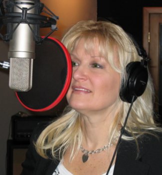 Robbin Banx in the Studio